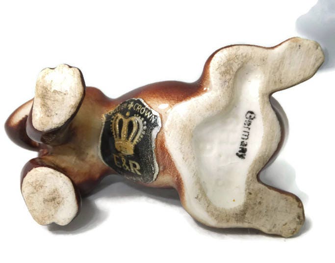 Vintage Dachshund Figurine at Duckwells