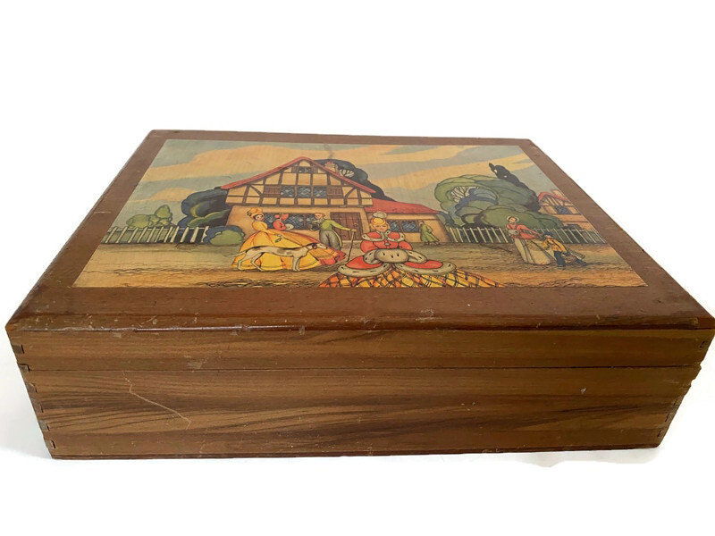 Vintage Decoupage Wood Box at Duckwells