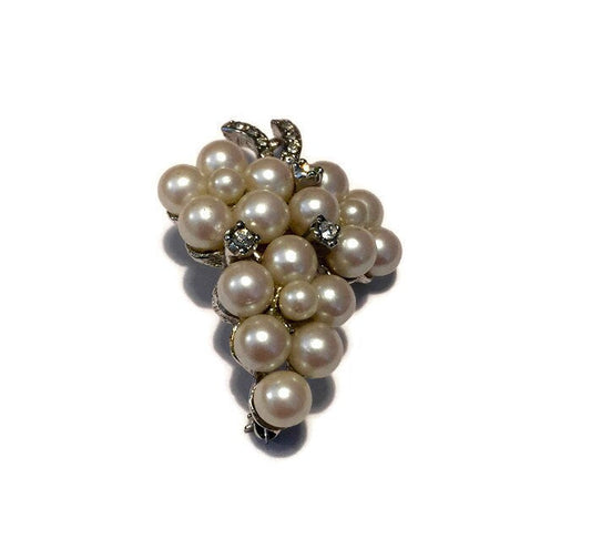 Vintage Faux Pearl and Rhinestone Pin at Duckwells