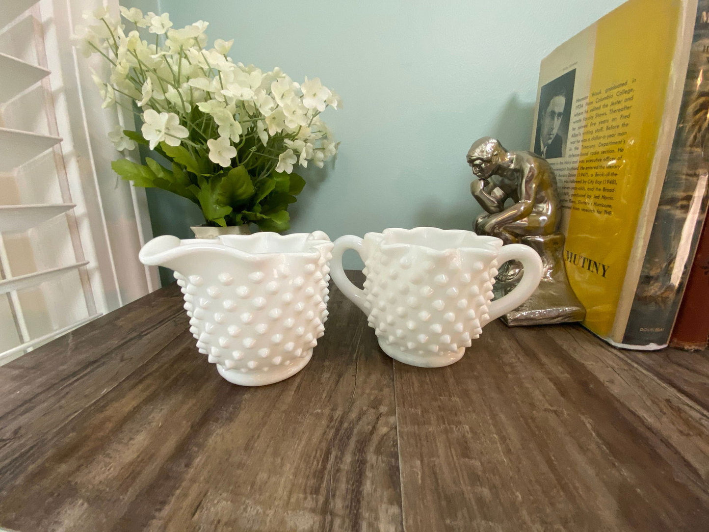 Vintage Fenton Milk Glass Hobnail Sugar and Creamer Set - Duckwells