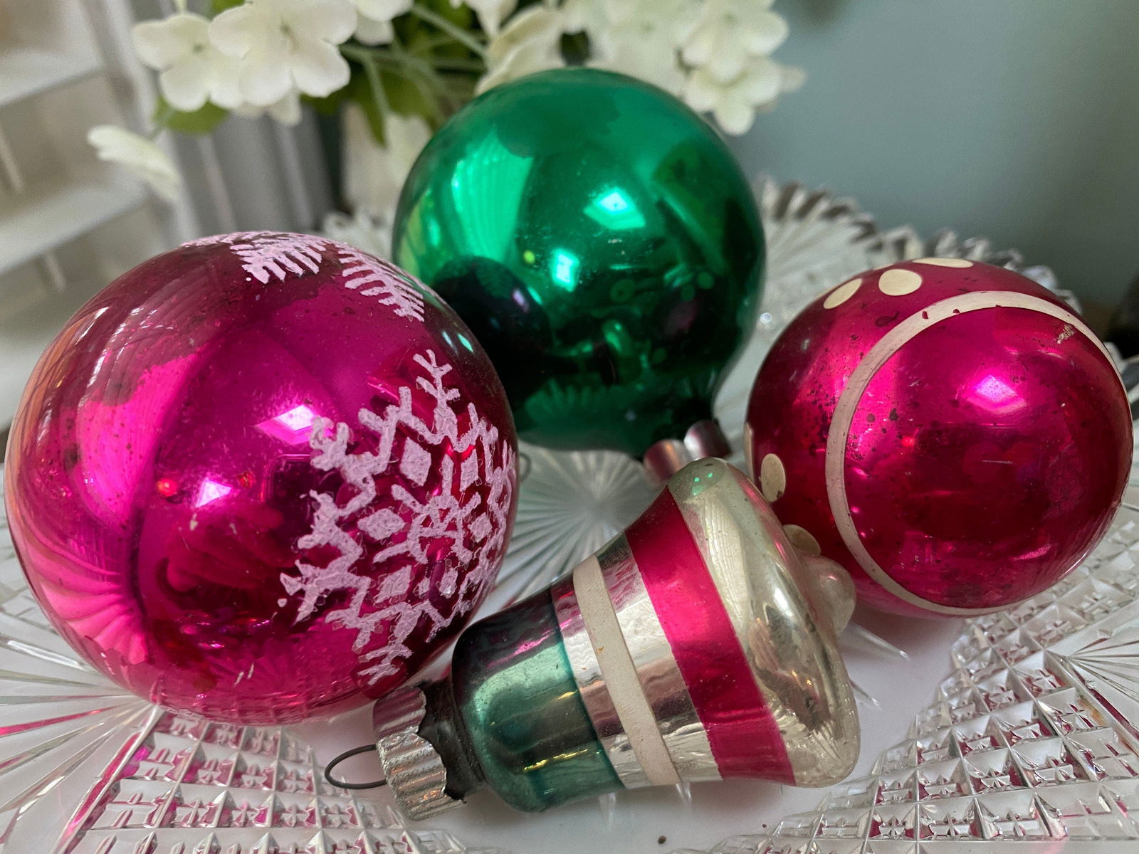 Vintage Glass Christmas Tree Ornaments at Duckwells