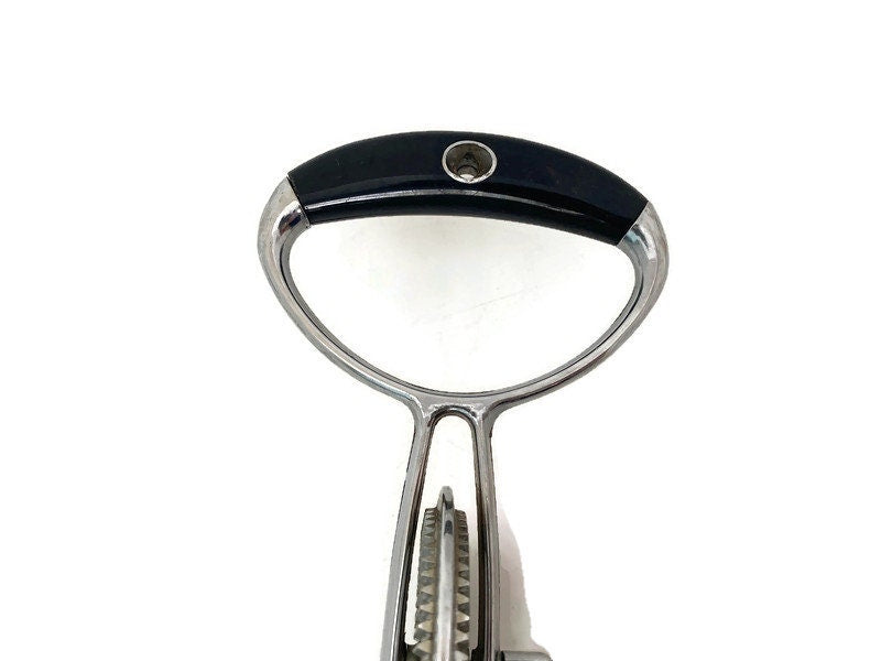 Vintage Hand Mixer - Duckwells