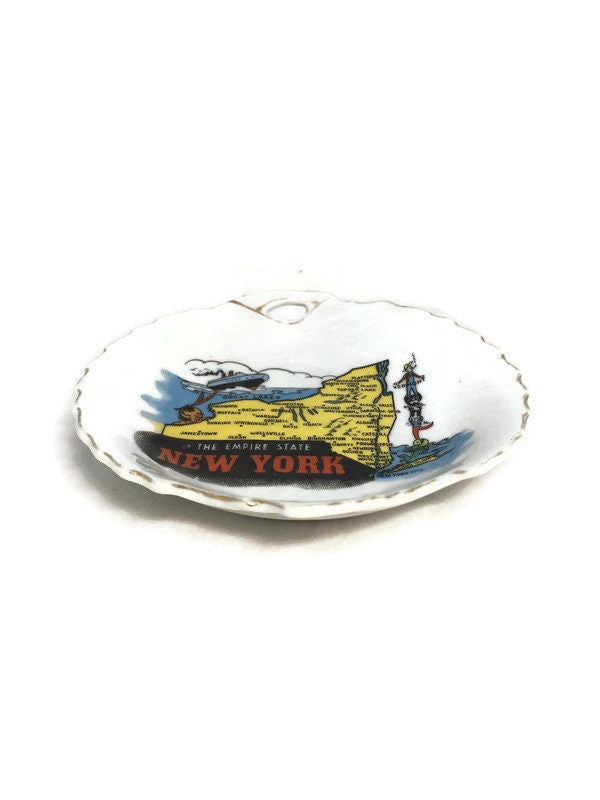 Vintage New York Souvenir Dish at Duckwells