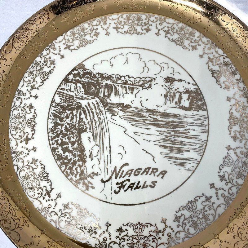 Vintage Niagara Falls Souvenir Plate - Duckwells