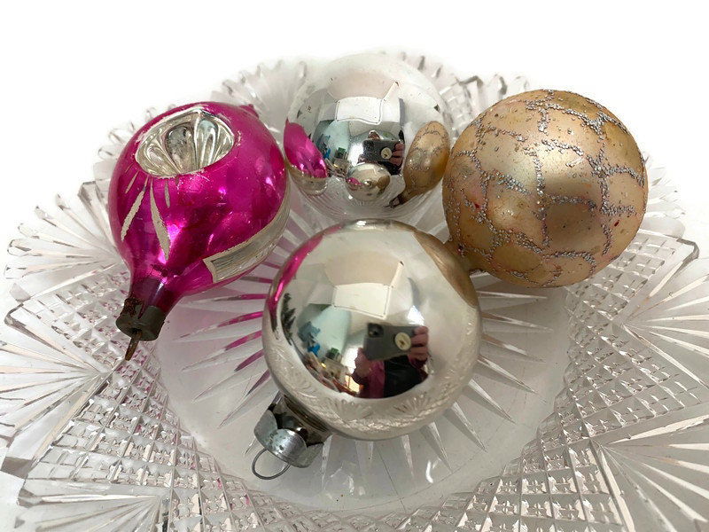 Vintage Pink and Silver Glass Christmas Ornaments - Duckwells
