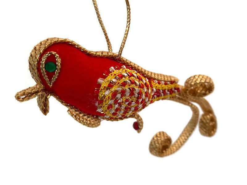 Vintage Red and Gold Birds Holiday Hanging Ornaments at Duckwells