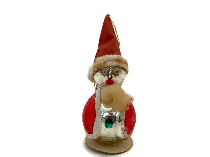 Vintage Santa with Googley Eyes at Duckwells