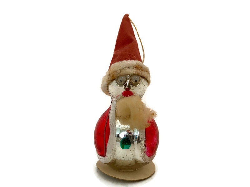Vintage Santa with Googley Eyes at Duckwells