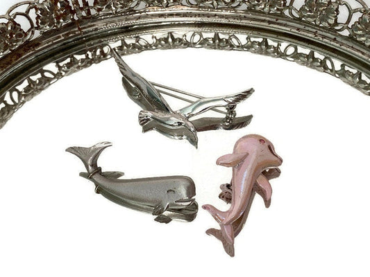 Vintage Seashore Jewelry Pins at Duckwells