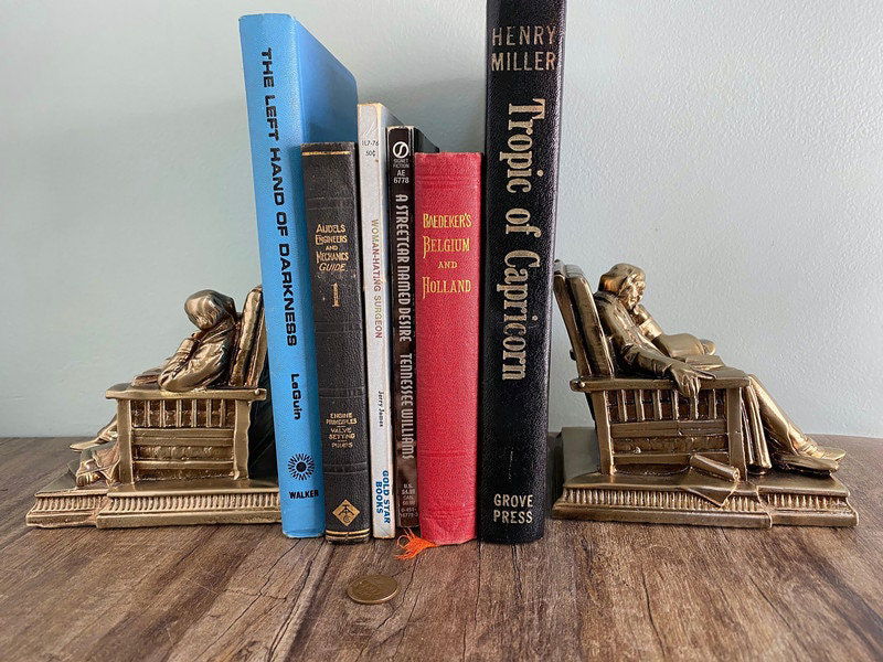 Vintage Sleeping Scholar Bookends - Duckwells
