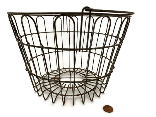Vintage Small Metal Wire Basket at Duckwells