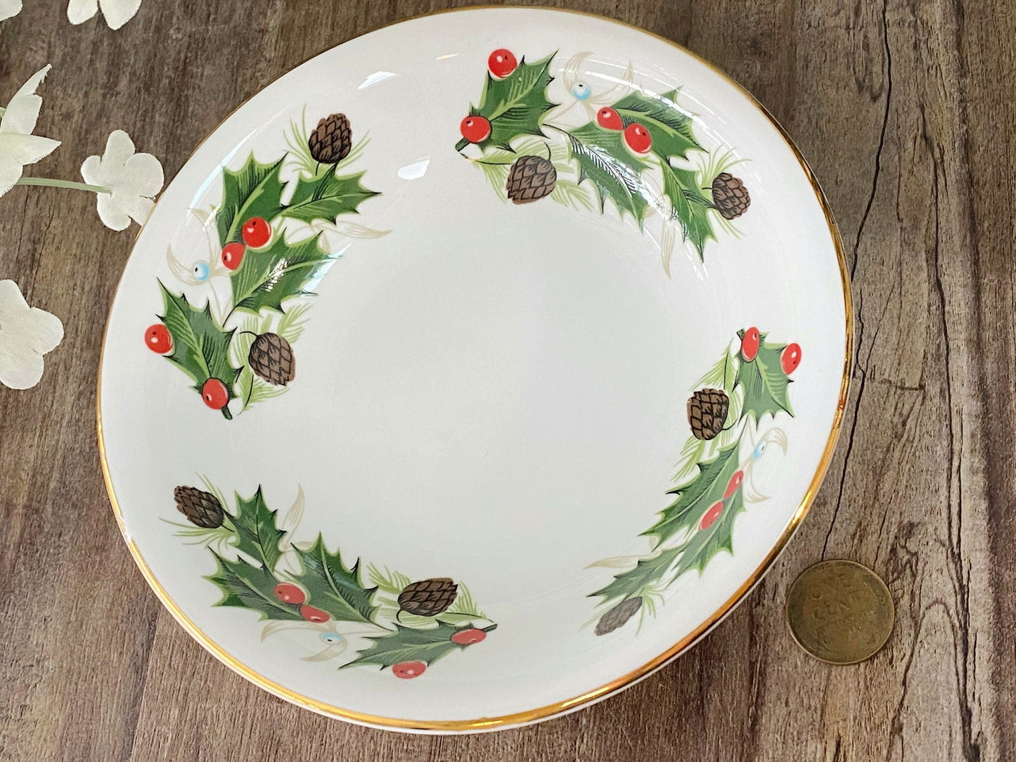 Vintage Small oyal Grafton Christmas Bowl - Duckwells