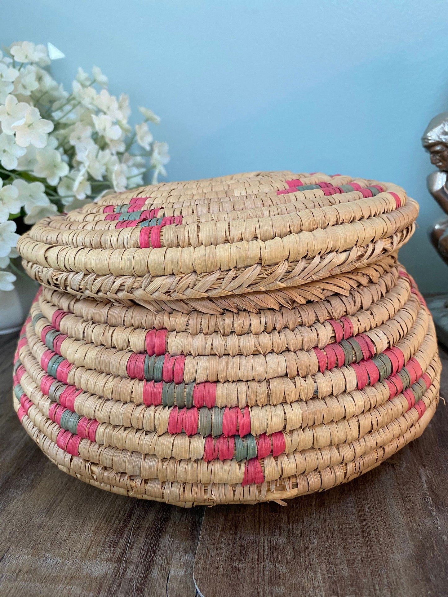 Vintage Sweetgrass Basket Artisan - Duckwells