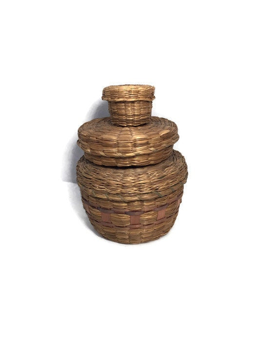 Vintage Sweetgrass Baskets with Pincushion and Thimble at Duckwells