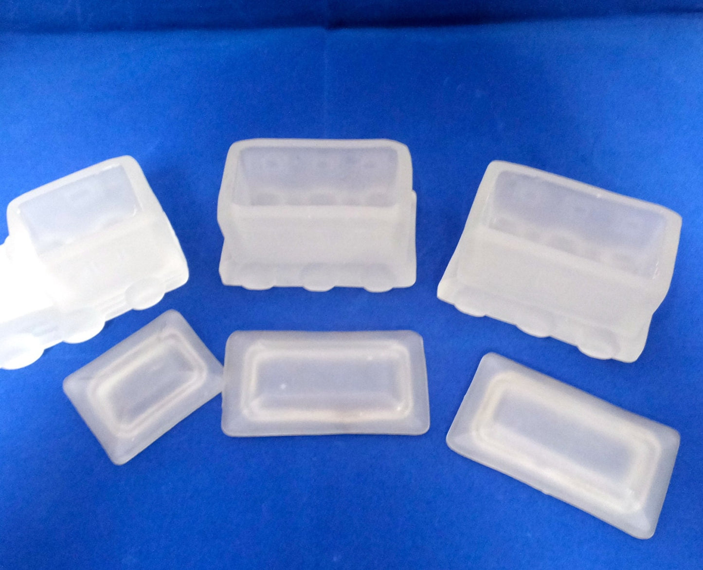Vintage Train Set Frosted Glass Trinket Boxes with Lids at Duckwells