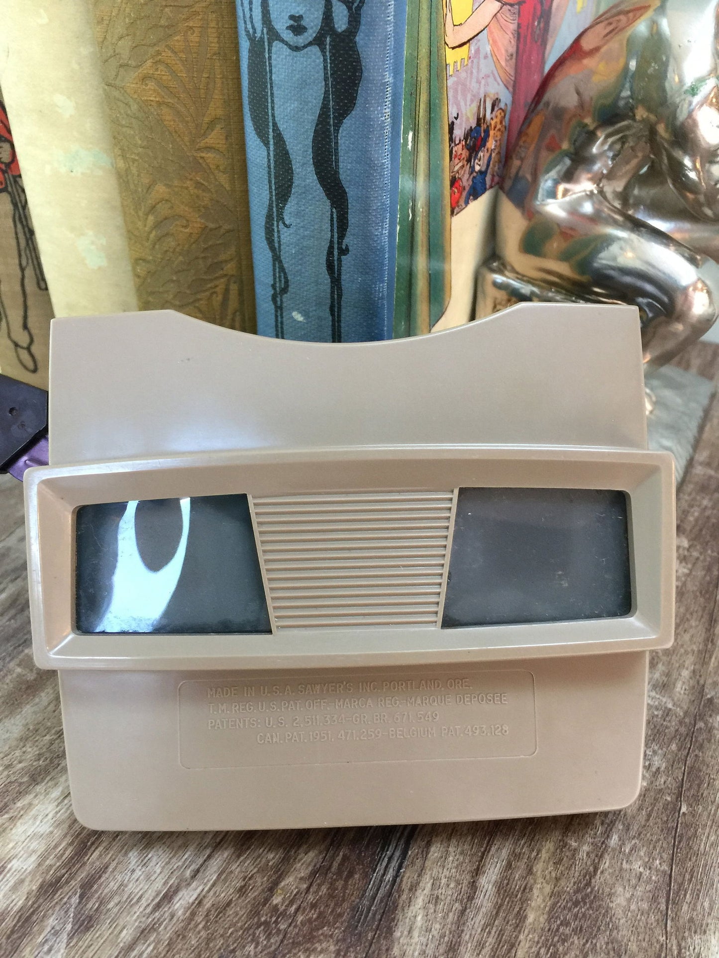 Vintage View Master with 20 Reels - Duckwells