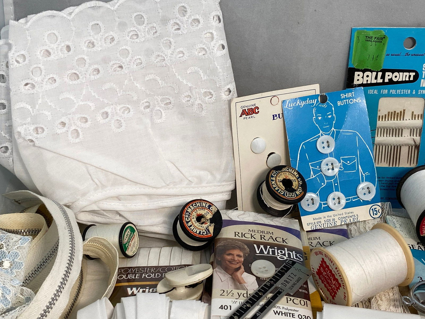 Vintage White Sewing Supplies - Duckwells
