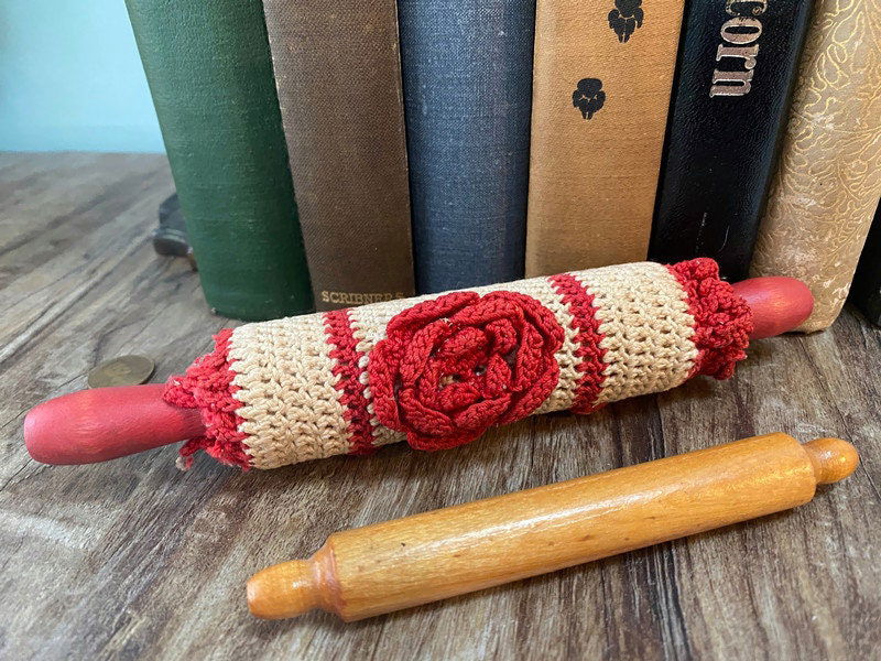 Vintage Wood Miniature Kitchen Rolling Pins at Duckwells