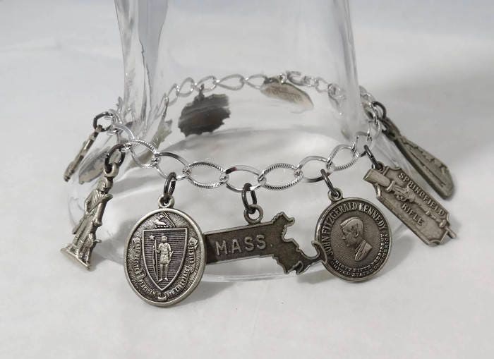 Vintage Massachusetts Charm Bracelet - Sterling Silver 12 Charms, Mid Century Souvenir, Heraldics - Duckwells