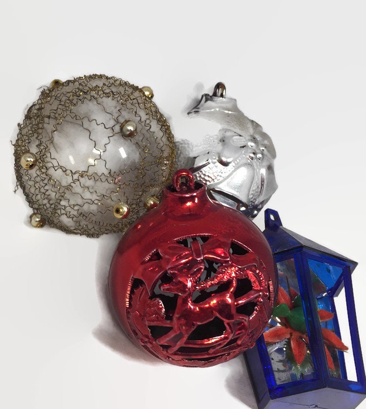 Vintage Christmas Ornaments- Diorama, Midcentury Plastic tree decorations at Duckwells