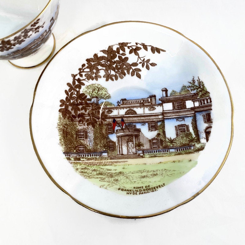 Vintage Hyde Park, New York Teacup and Saucer Souvenir from the Home of Franklin D. Roosevelt - Duckwells