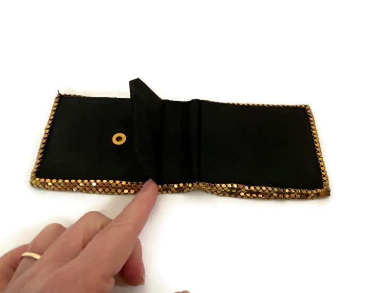 Vintage Whiting & Davis Gold Metal Mesh Wallet