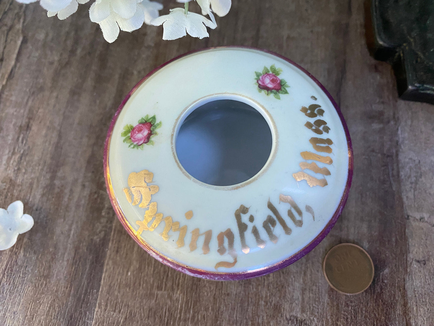 Antique Springfield, Massachusetts Souvenir Hair Receiver