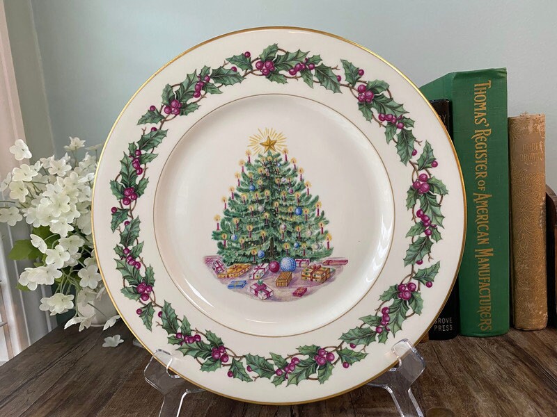 Vintage Christmas Plate, Midcentury German Porcelain at Duckwells