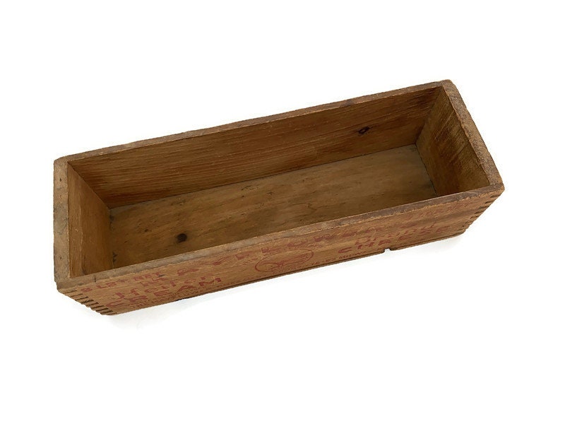 Vintage Mayflower's Cheese Box