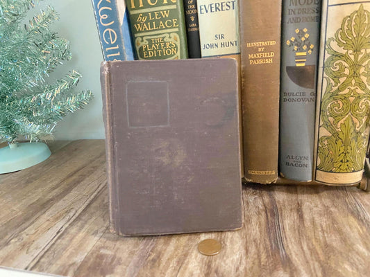 Antique Book A Tale of Two Cities by Charles Dickens 1925 Macmillan Pocket Edition - Duckwells