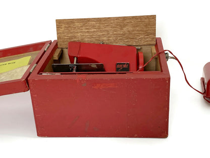 Midcentury Toy Sewing Machine Electric Little Modiste Made in Japan - Duckwells
