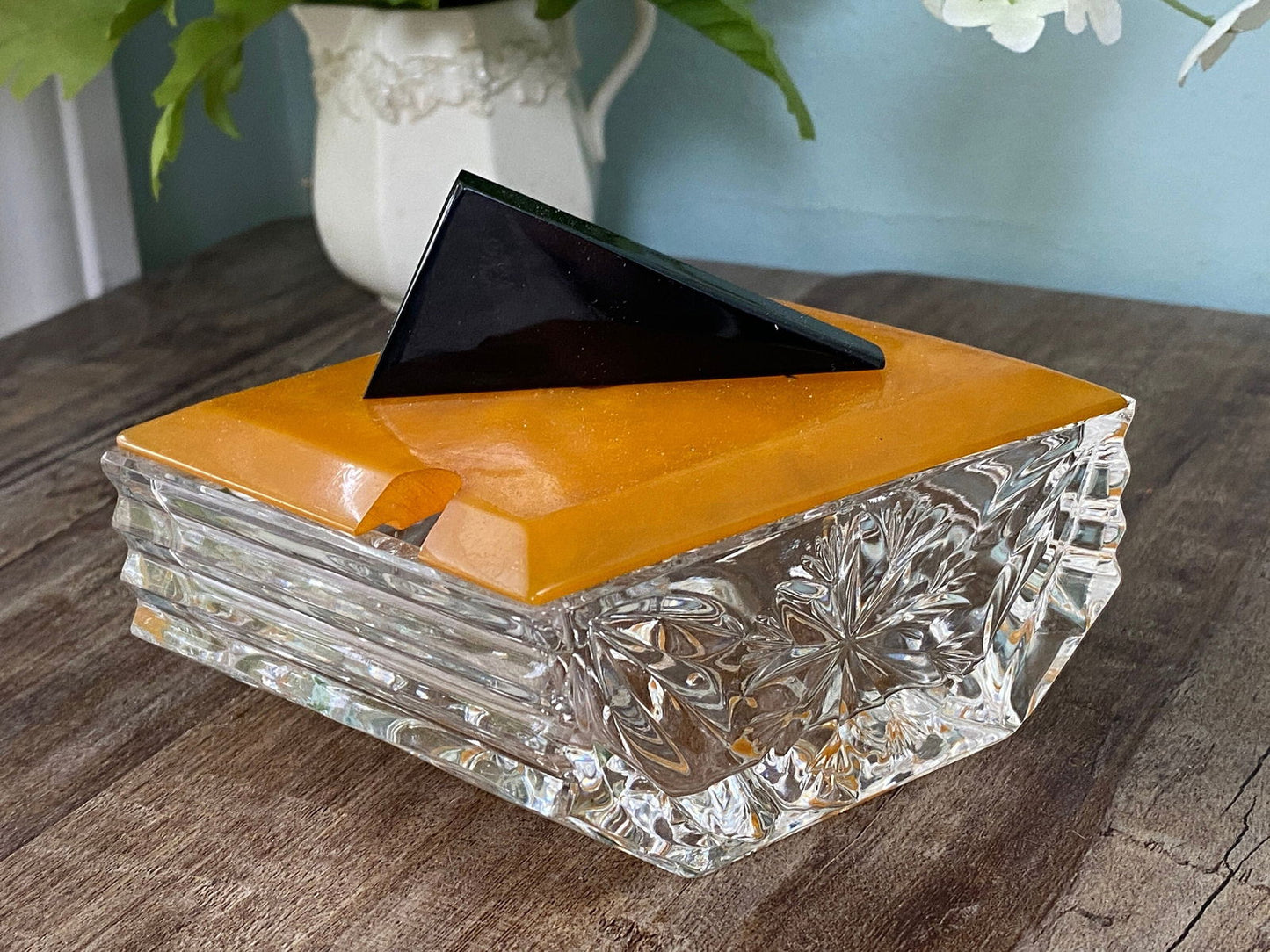 Vintage Art Deco Crystal Dish with Bakelite Lid - Duckwells