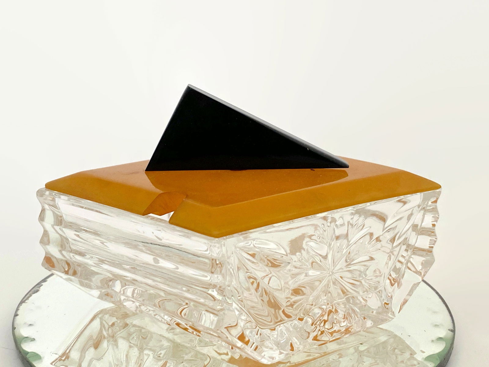 Vintage Art Deco Crystal Dish with Bakelite Lid - Duckwells