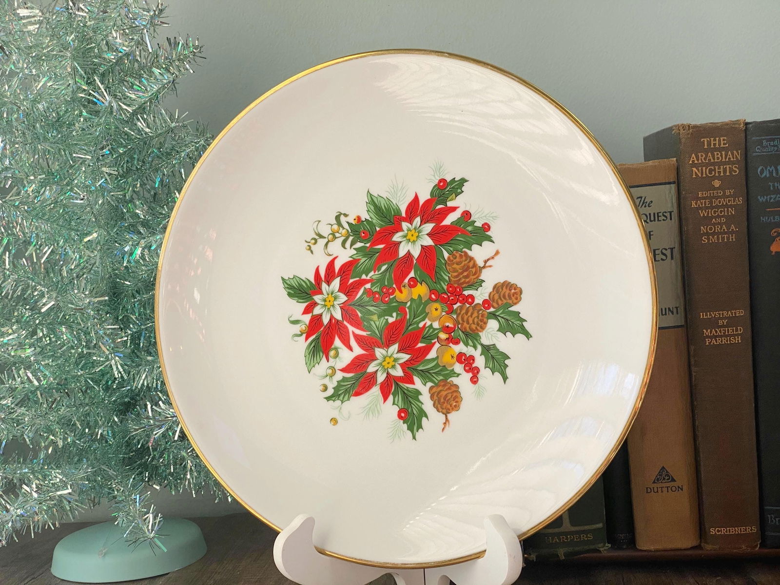 Vintage Christmas Plate by CM 1814  Hutschenreuther - Duckwells