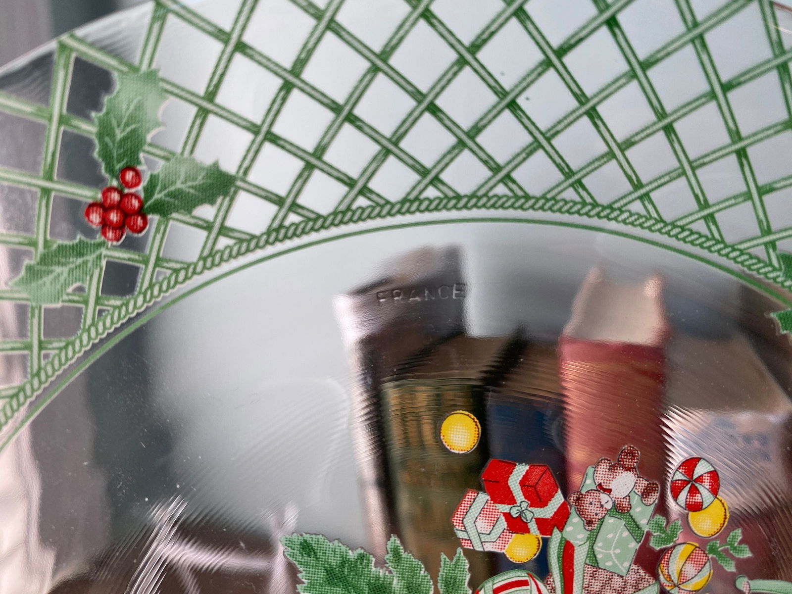 Vintage French Clear Glass Christmas Luncheon Plates by Arcoroc - Duckwells