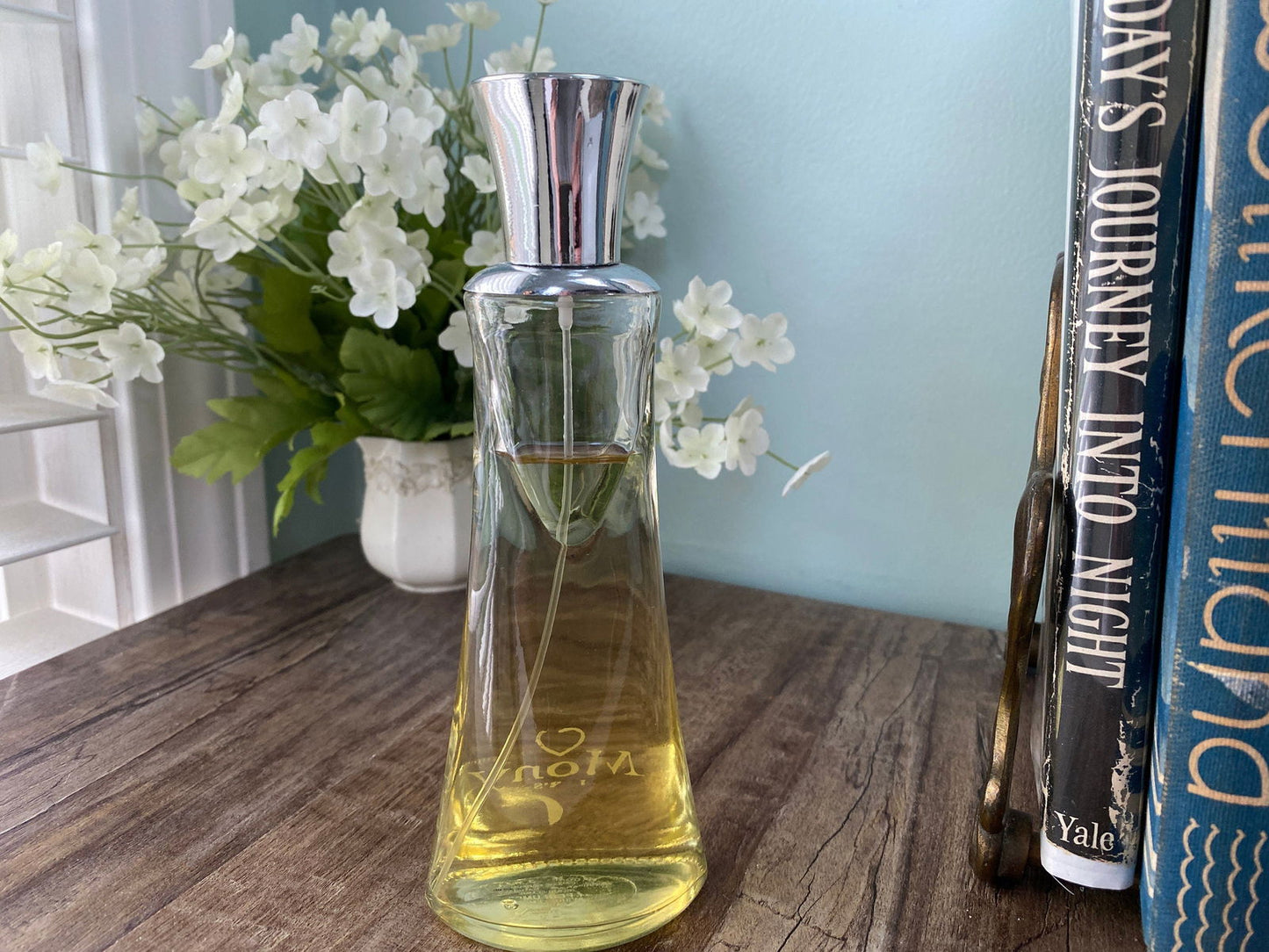 Vintage Mony Paris Eau de Parfum 100 ml Bottle - Duckwells