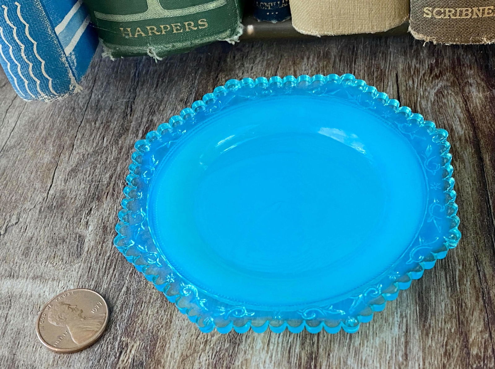 Vintage Pairpoint Glass Cup Plate - Duckwells
