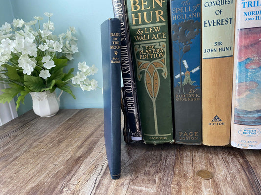 Vintage Poetry Book Dark of the Moon by Sara Teasdale - Duckwells