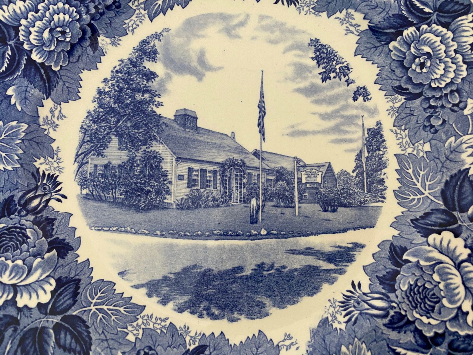 Vintage Wedgwood Clara Barton Birthplace Souvenir Plate - Duckwells