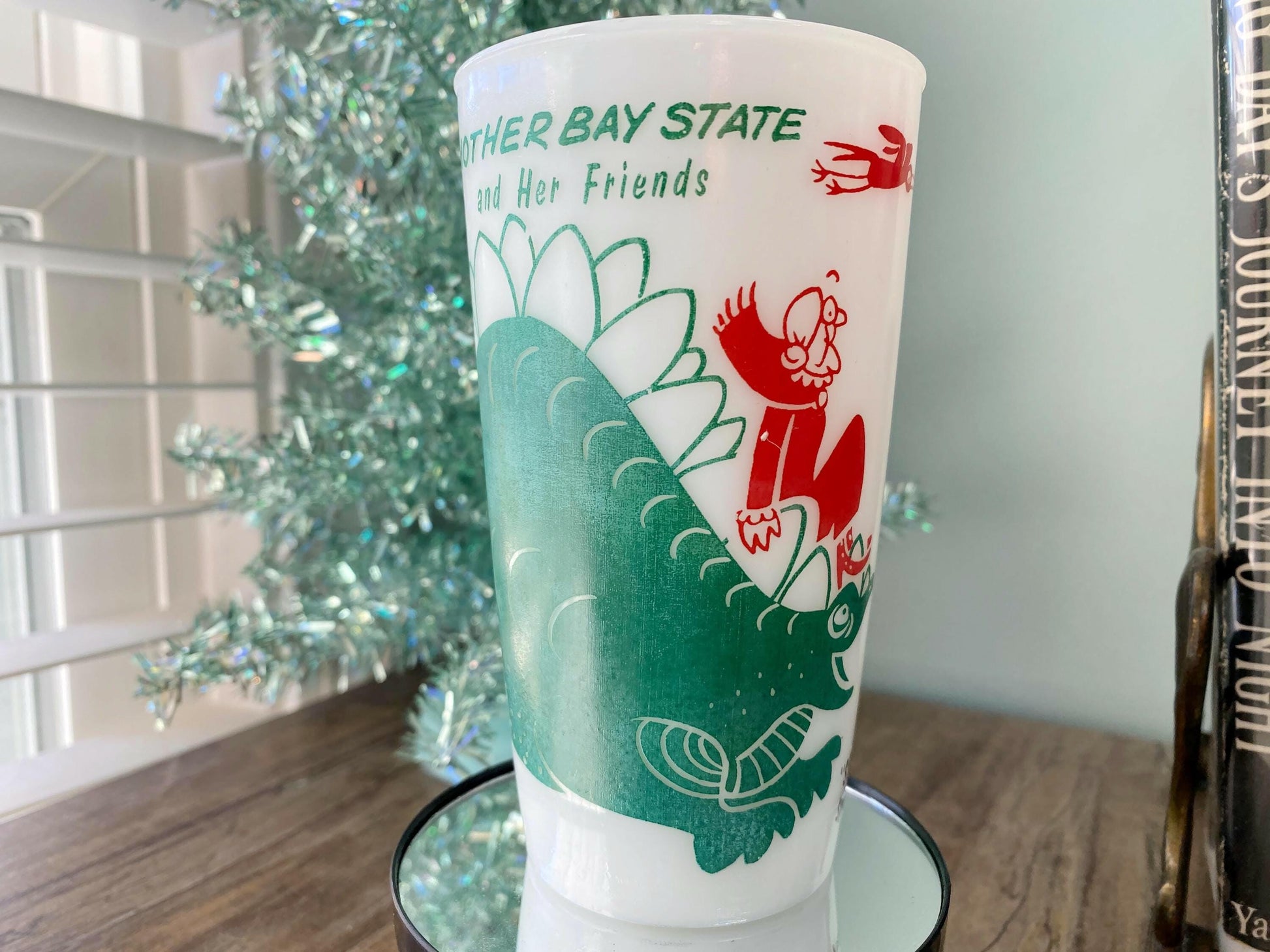 Vintage Dinosaur Mother Bay State Glass at Duckwells