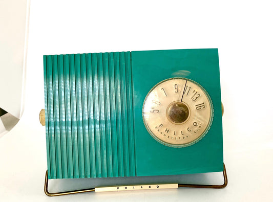 Mid Century Philco Transistor Radio 800 at Duckwells