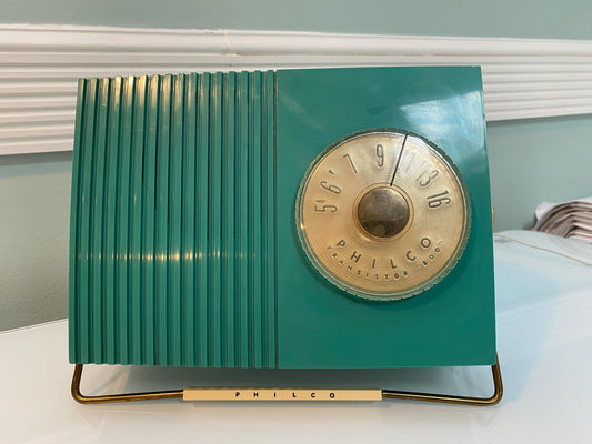 Mid Century Philco Transistor Radio 800 at Duckwells
