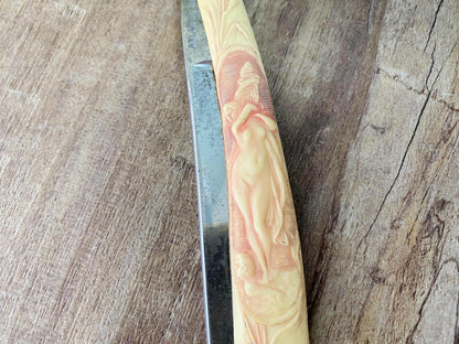 Antique Straight Edge Celluloid Razor