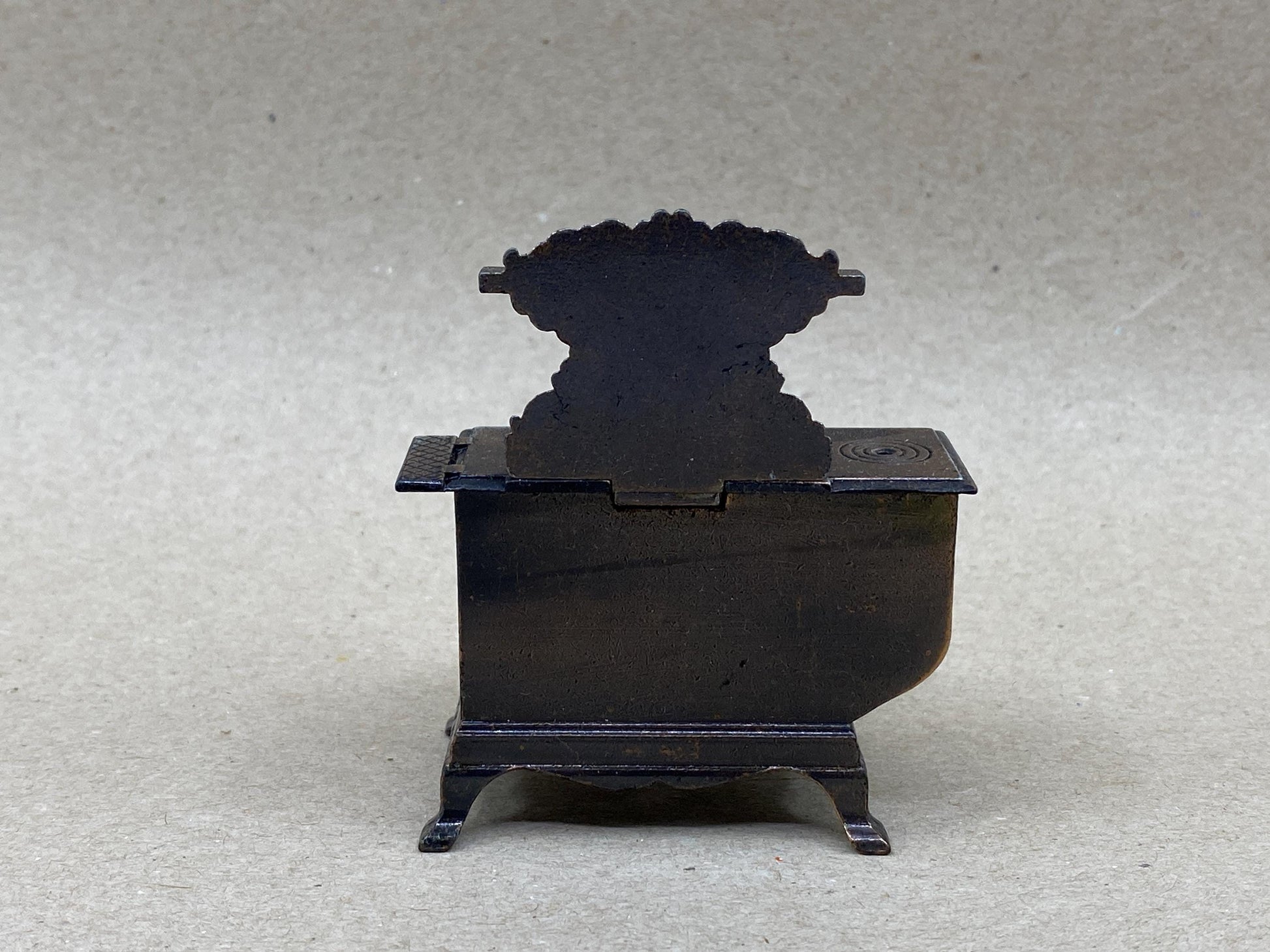 Vintage Diecast Stove Playme Pencil Sharpener at Duckwells