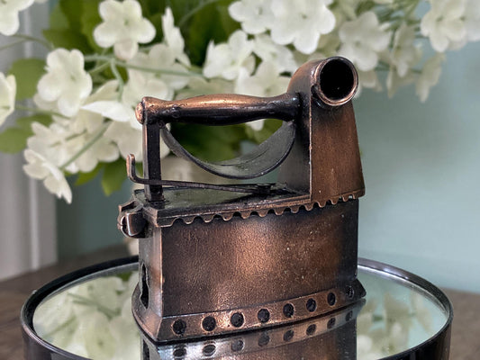 Vintage Miniature Iron Playme Cast Iron Pencil Sharpener at Duckwells