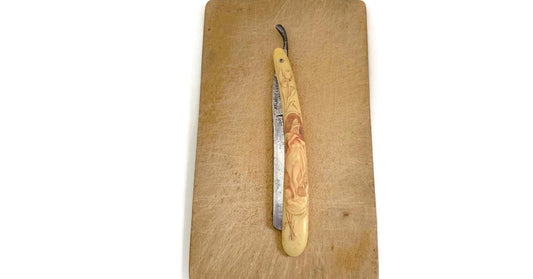 Antique Straight Edge Celluloid Razor