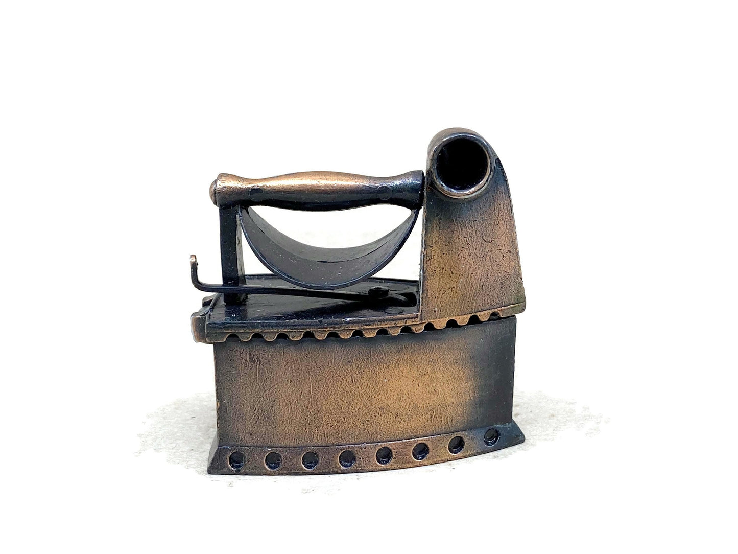Vintage Miniature Iron Playme Cast Iron Pencil Sharpener at Duckwells