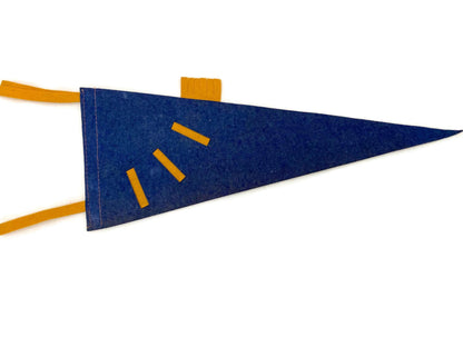 Vintage Howe Caverns 1948 Pennant at Duckwells