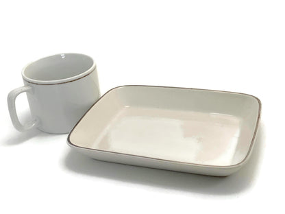 Vintage United Airlines Cup and Plate at Duckwells