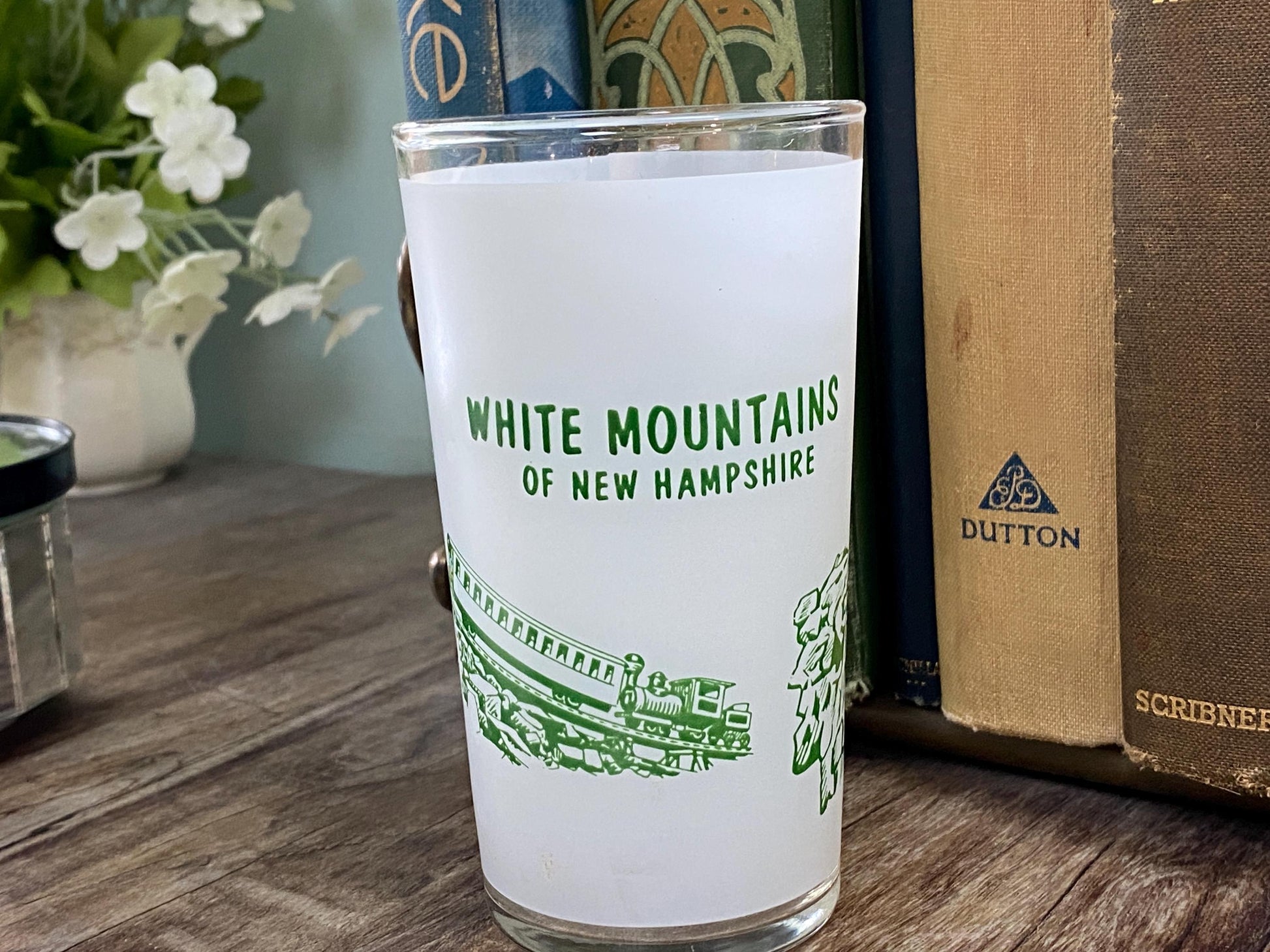 Vintage New Hampshire Souvenir Glass at Duckwells
